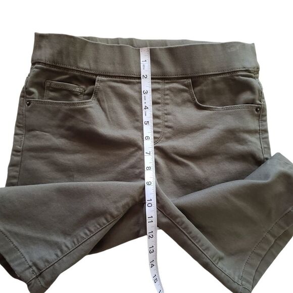 DKNY Stretch Bermuda Shorts Sz SMALL - Picture 6 of 12